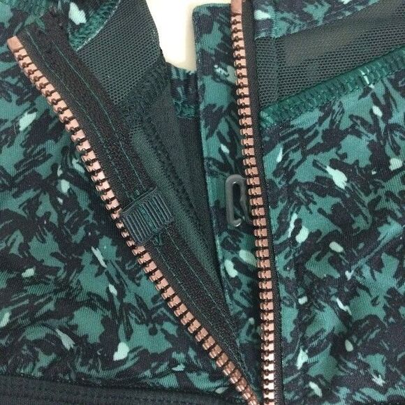 LuLuLemon Drop It Like It's Hot- Sz 2 -Teal Front-Zip Bra-Sheer Accents-Abstract - Picture 5 of 7